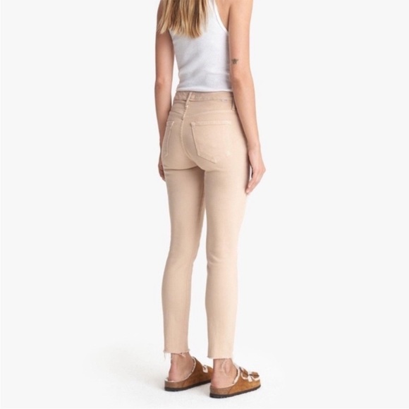 MOTHER High Waisted Looker Ankle Fray Wash Khaki Pants
Size 23 (measures to 24) - Picture 2 of 15